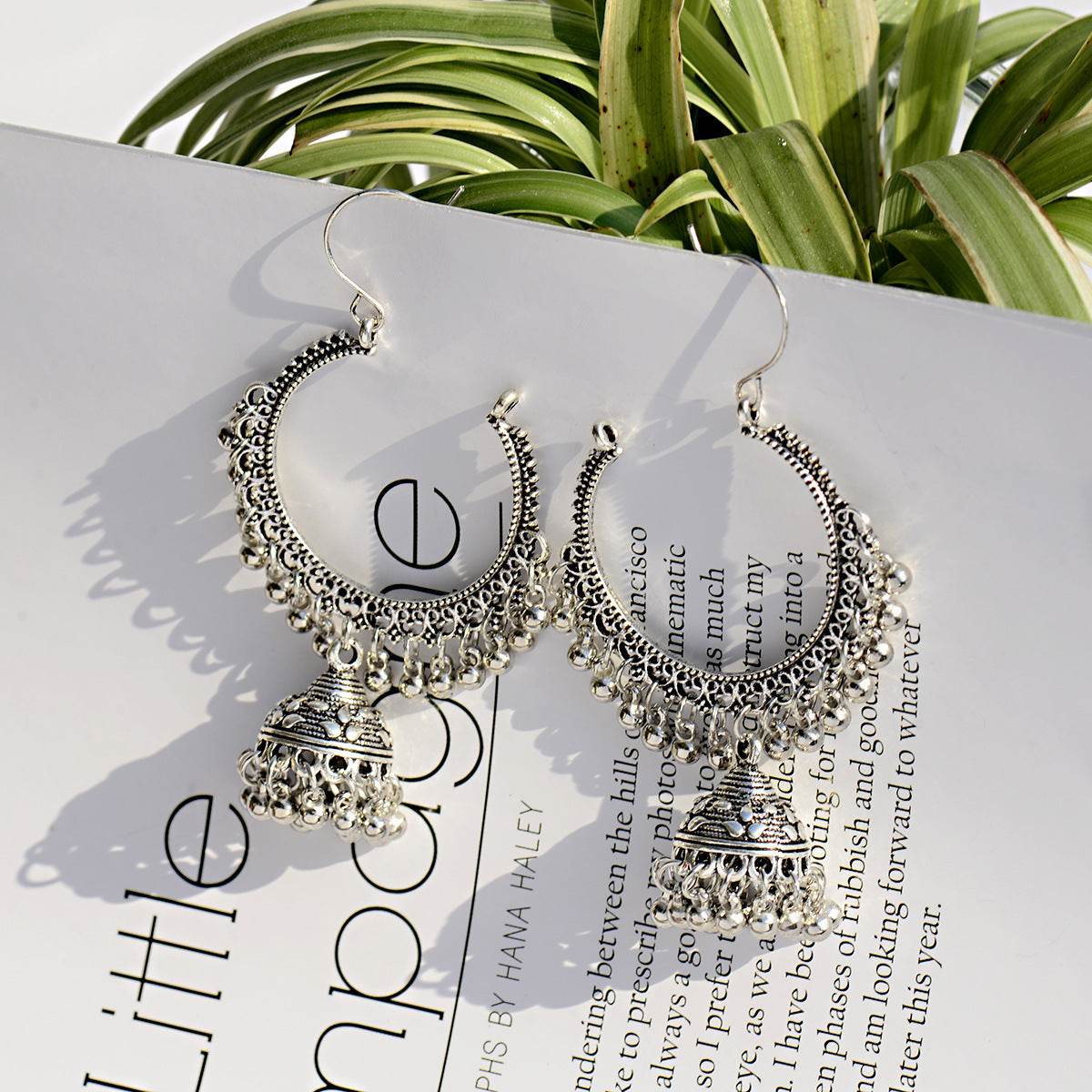 Creative Metal Tassel Earrings Bohemian India Nepal Retro - Velora