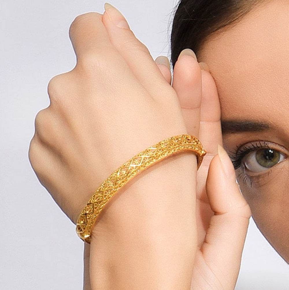 Special-interest Design Copper Plated Gold Bracelet For Women - Velora