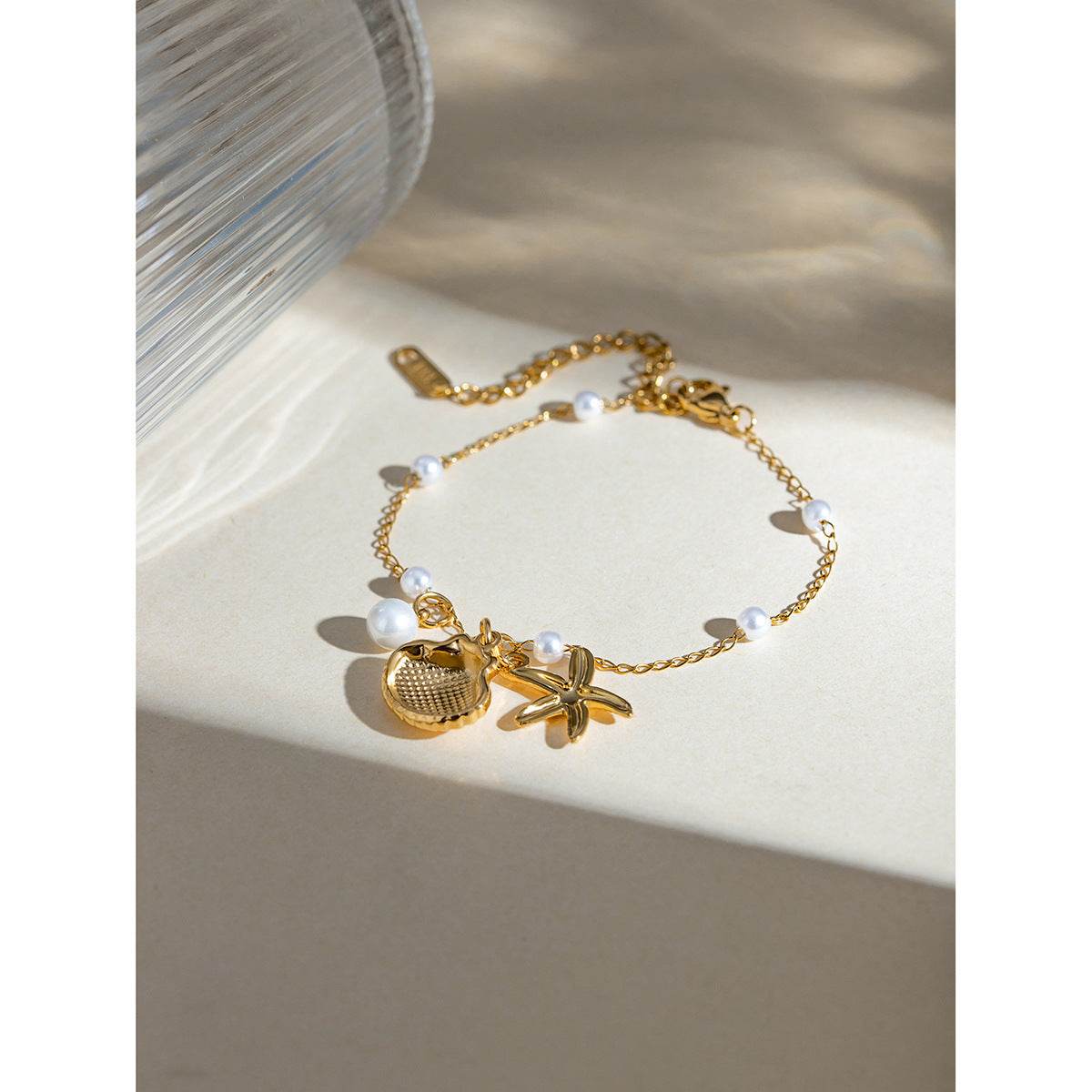 Fashion Jewelry 18K Gold Stainless Steel Pearl Chain Summer Holiday Shell Starfish Pendant Bracelet - Velora
