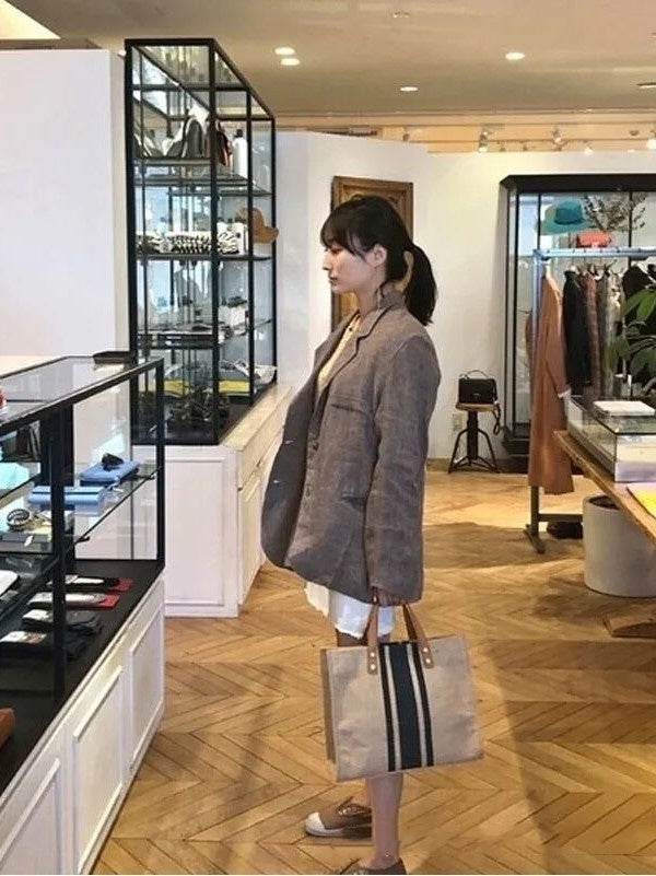 Women's Portable Briefcase Professional Commute Striped Minimalist Shoulder Bag - Velora