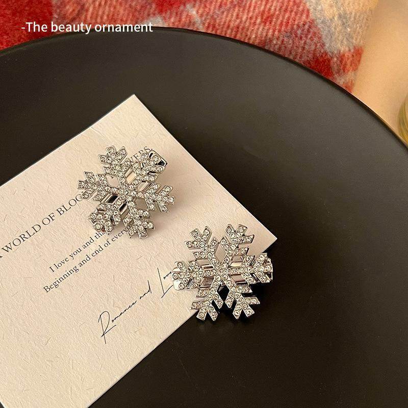 Cyrstal Snowflake Pearl Hair Clip Winter Girls Small Sweet Bobby Pins Women Fashion Retro Flower Hairside Headwear Accessories Hair Jewelry - Velora