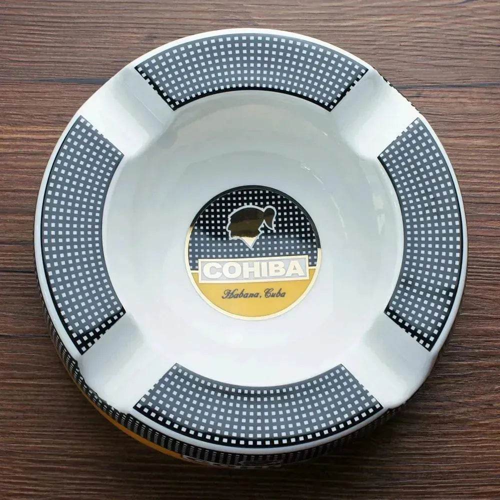 Cigar four middle round ashtray - Velora