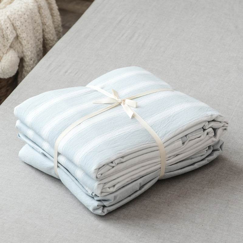 four sets of bedding - Velora