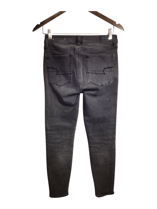 AMERICAN EAGLE Women Straight-Legged Jeans Regular fit in Black - 4 - Velora