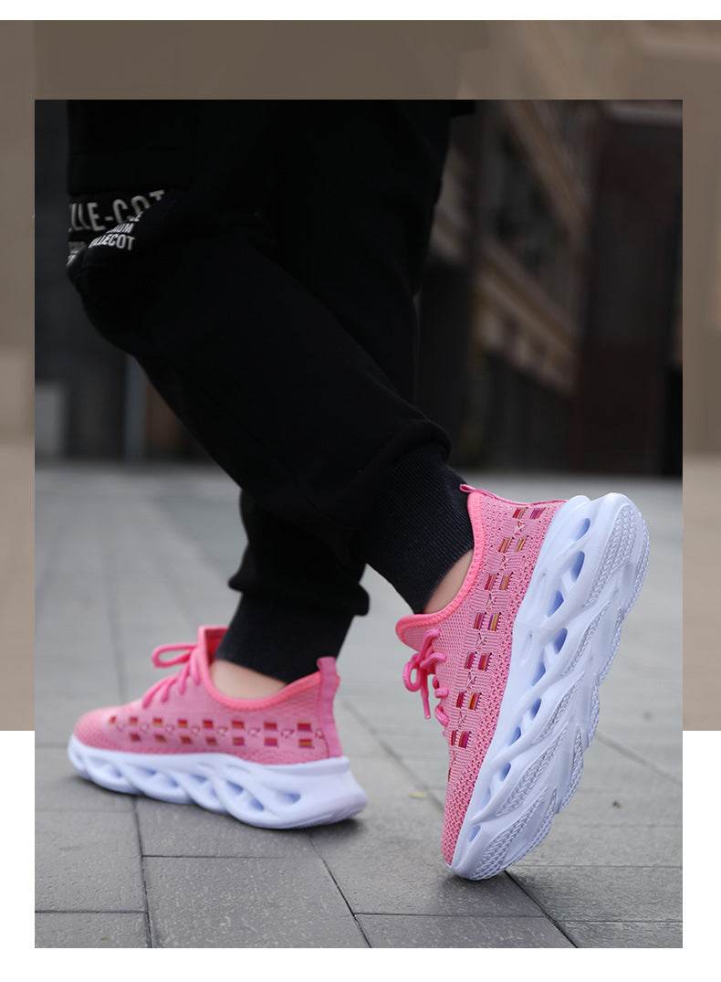 Girls' sports shoes with mesh - Velora