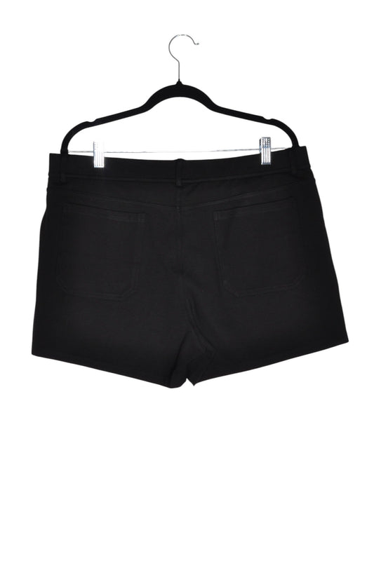 HALARA Women Classic Shorts Regular fit in Black - XL - Velora
