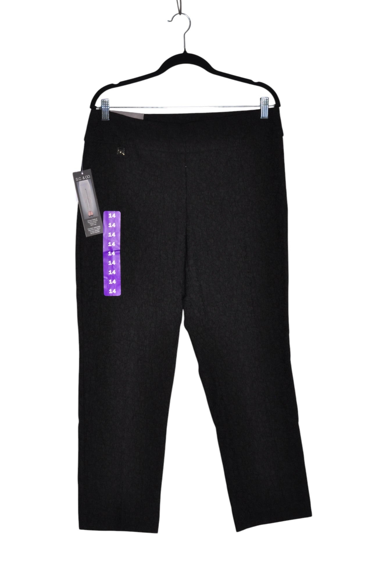 S.C. & CO. Women Capri Pants Regular fit in Black - 14 - Velora