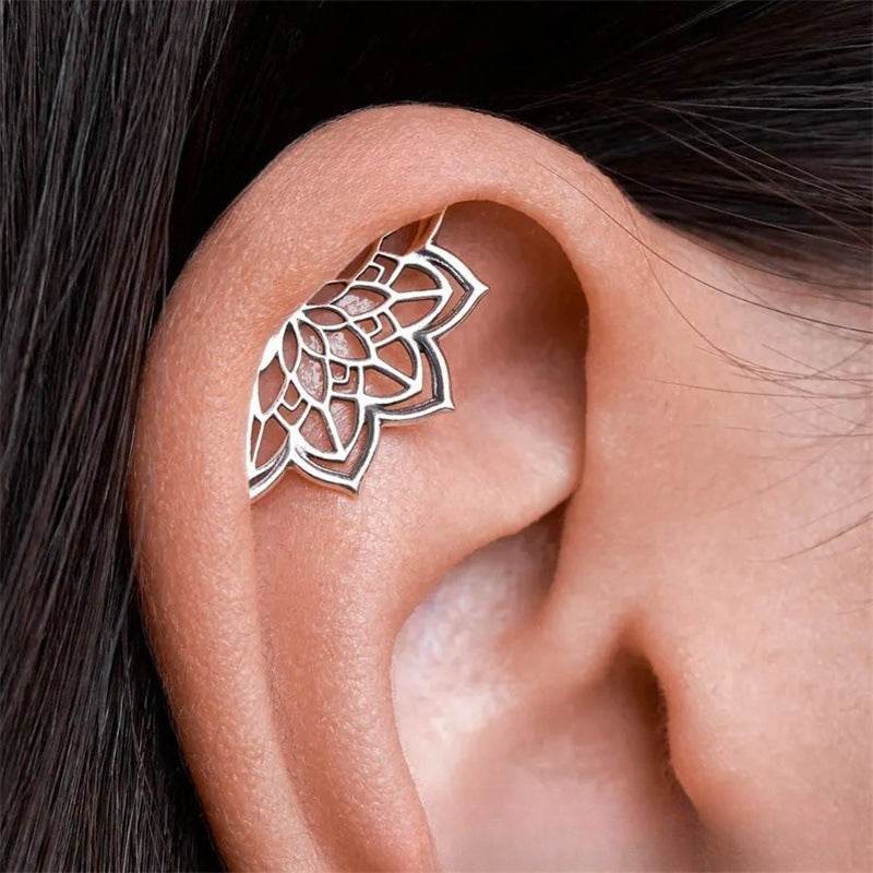 Spider Web Stud Earrings Personality Halloween Horror - Velora