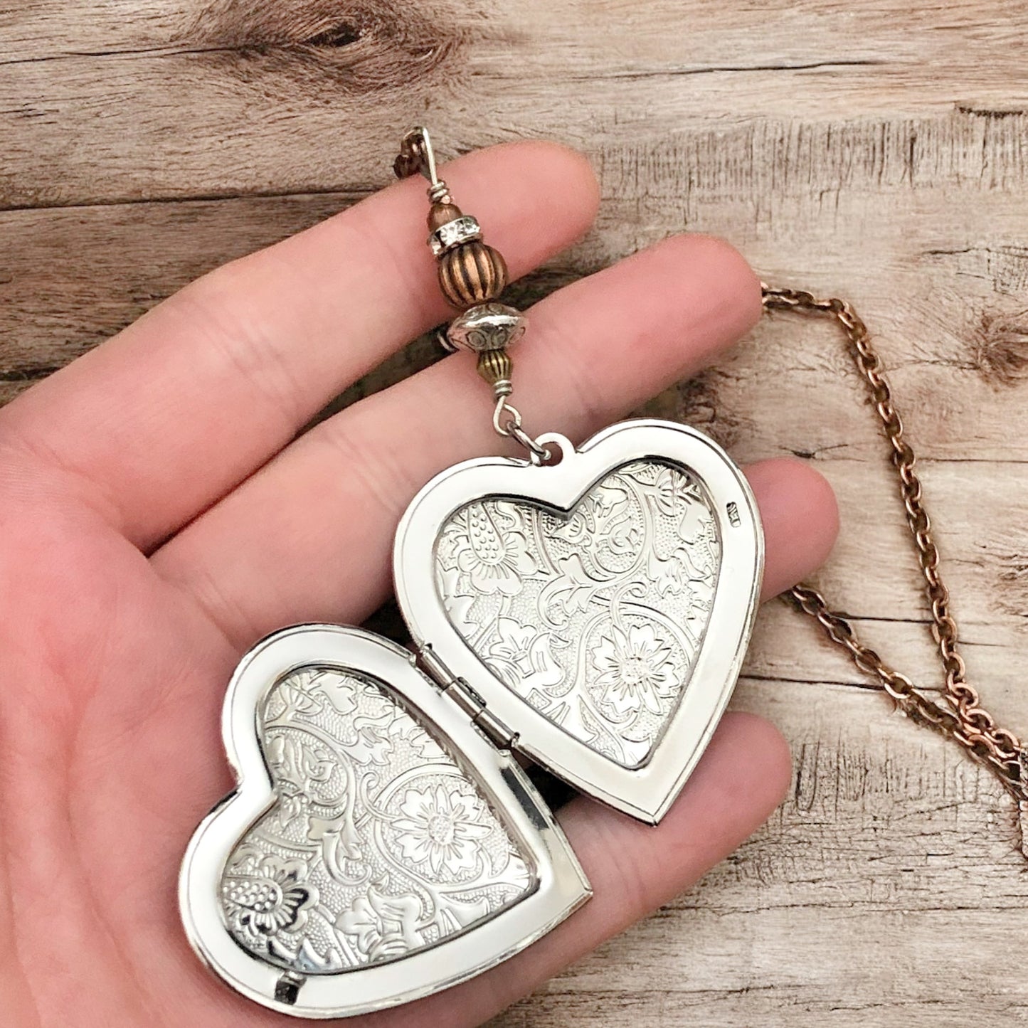 Heart Photo Locket Necklace - Velora