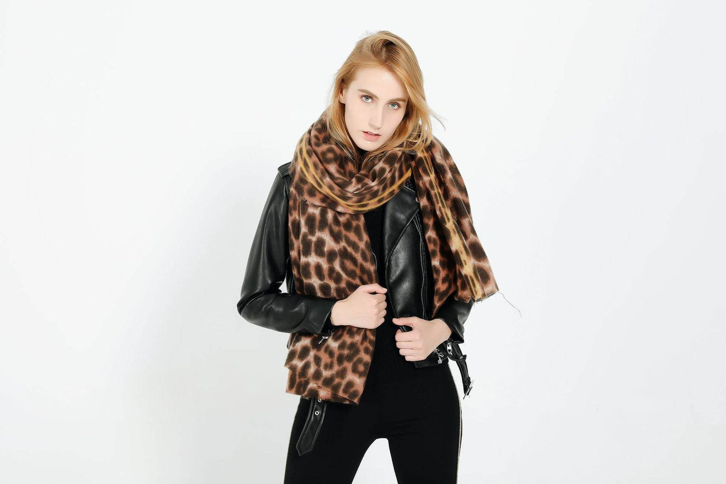 Leopard-print cashmere women's scarf shawl - Velora