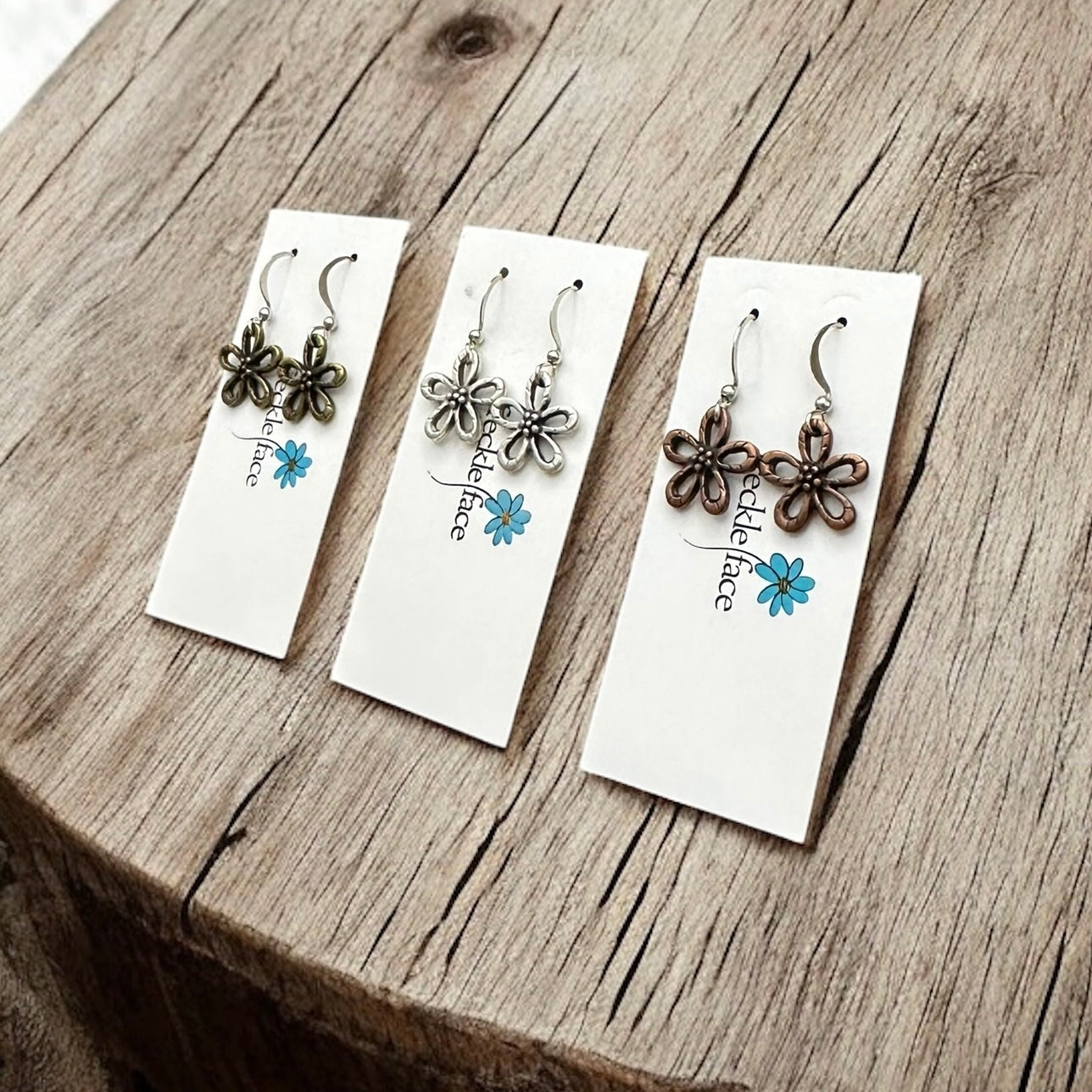 Flower Blossom Earrings - Velora