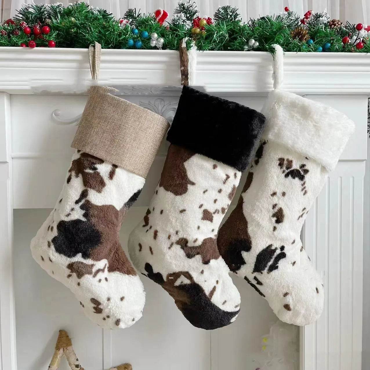 20-inch Plush Christmas Stockings Cows Pattern Gift Bag - Velora