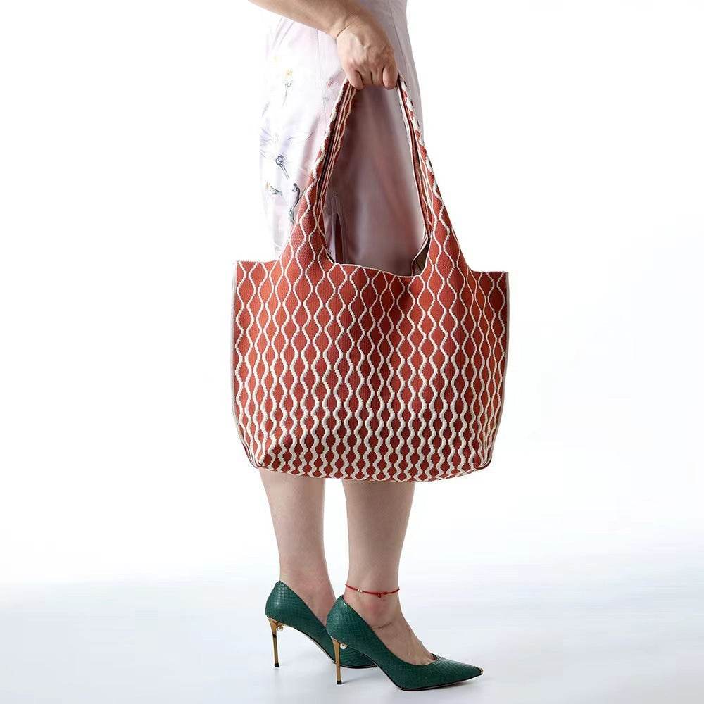 Good-looking Big Wave Flying Woven Bag Fashionable All-match Large Capacity Two-tone - Velora