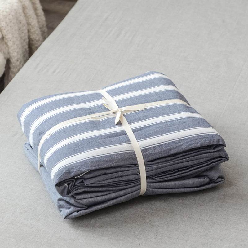 four sets of bedding - Velora