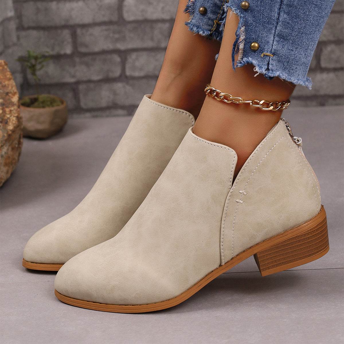Chunky Heel Pointed Toe Ankle Boots With V-cut Design Fashion Fall Winter Short Boots For Women Shoes - Velora