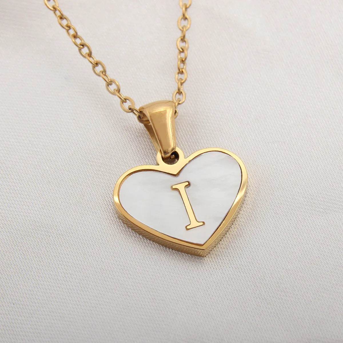 26 Letter Heart-shaped Necklace White Shell Love Clavicle Chain Fashion Personalized Necklace For Women Jewelry Valentine's Day - Velora