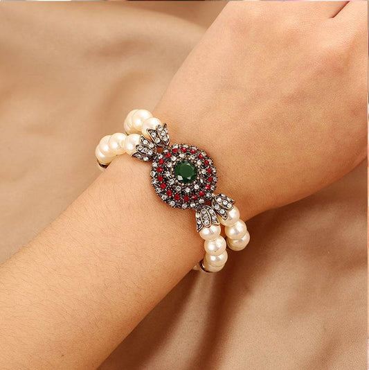 Luxury pearl bracelet - Velora