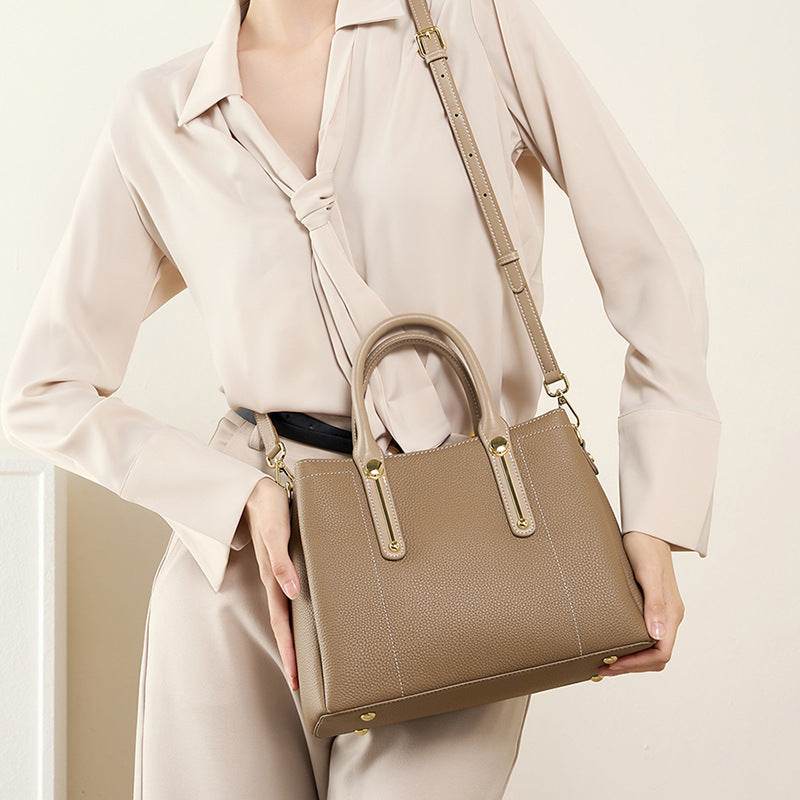 Fashion Middle-aged Large Capacity Mom Bag - Velora