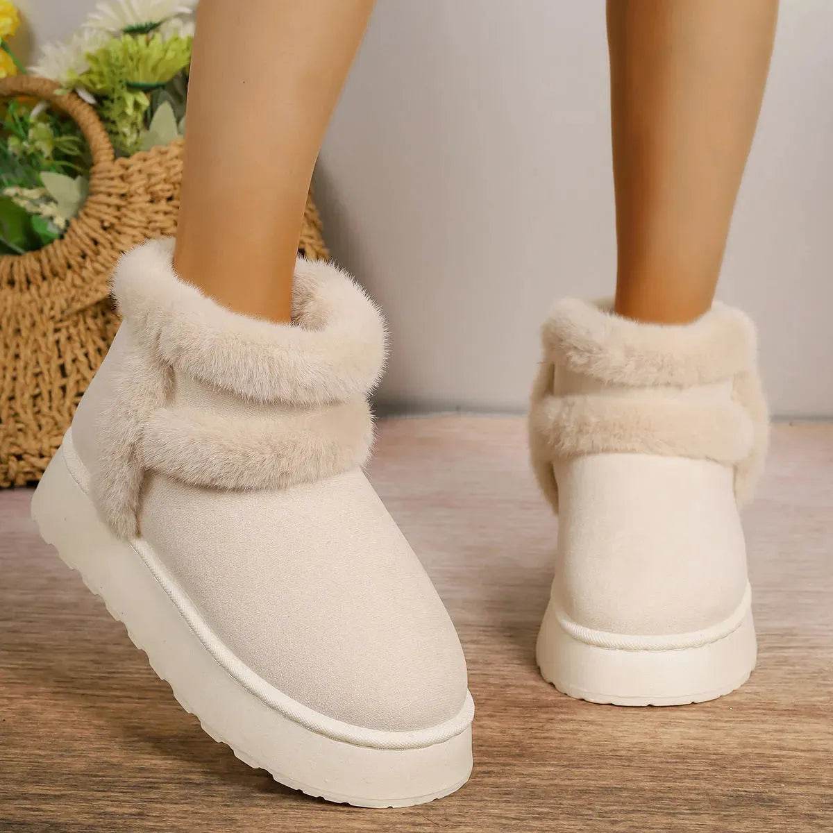 Winter Fleece-lined Snow Boots Warm Furry Women's Thick Bottom Casual Short Boot House Shoes - Velora