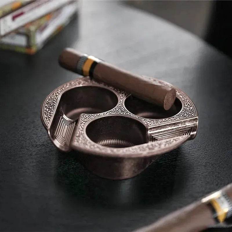 Three-slot Retro Metal Easy-to-clean Cigar Ashtray - Velora