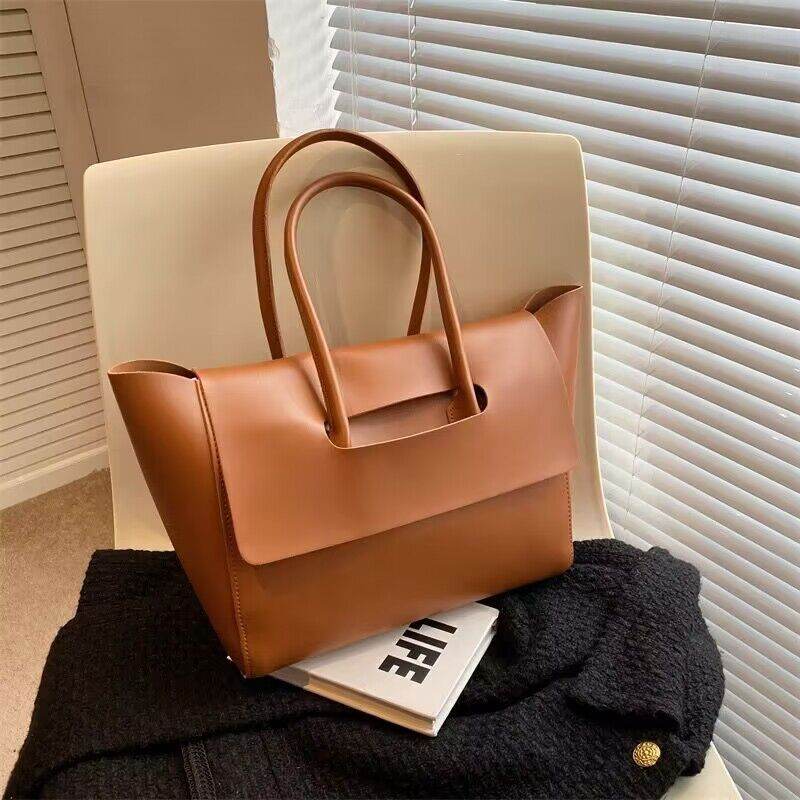 Fashion Women Shoulder Bags Large Capacity Handbags Simple Retro Tote Bags Solid Color Famous Brand High Quality Bags - Velora
