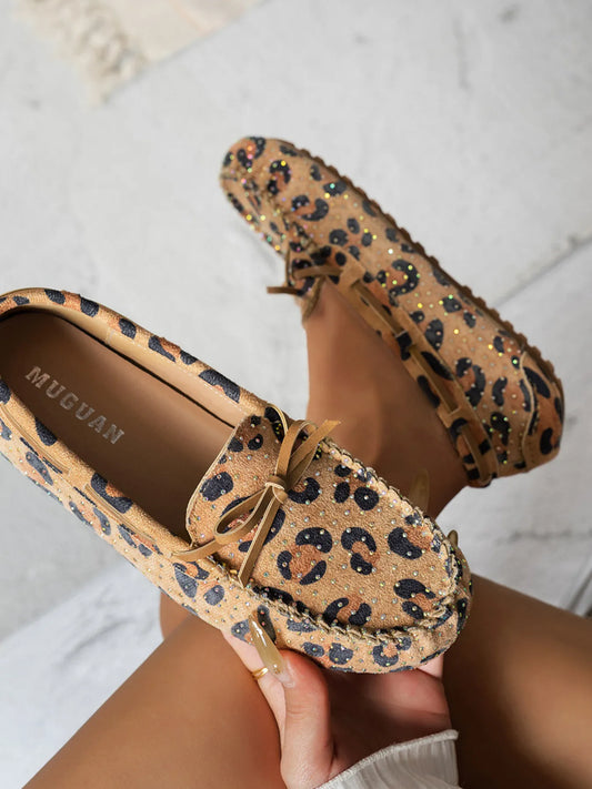 Bow Round Toe Flats Slip-Ons - Velora