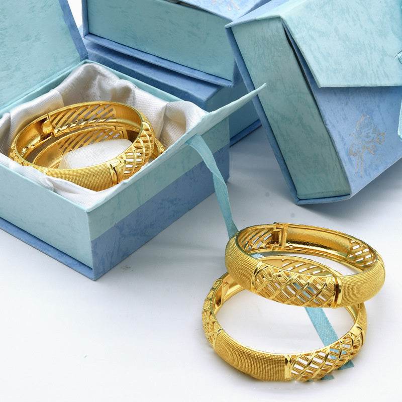 24K Gold Plated India Middle East Women's Sand Gold Bracelet - Velora