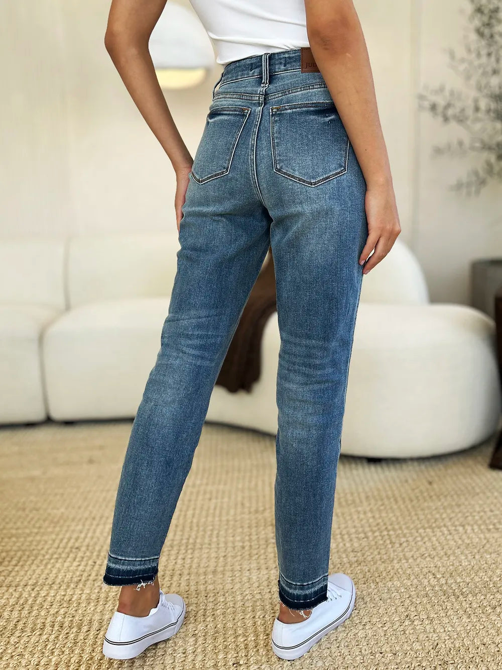 Judy Blue Full Size Mid Rise Rigid Magic Release Hem Jeans - Velora