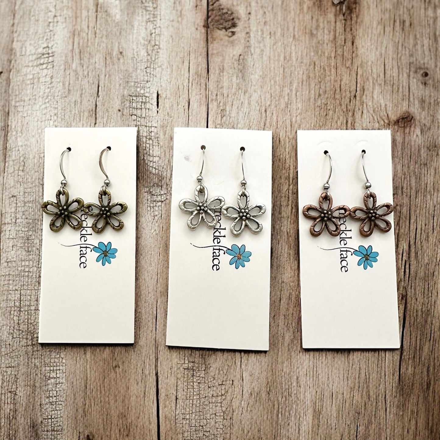 Flower Blossom Earrings - Velora