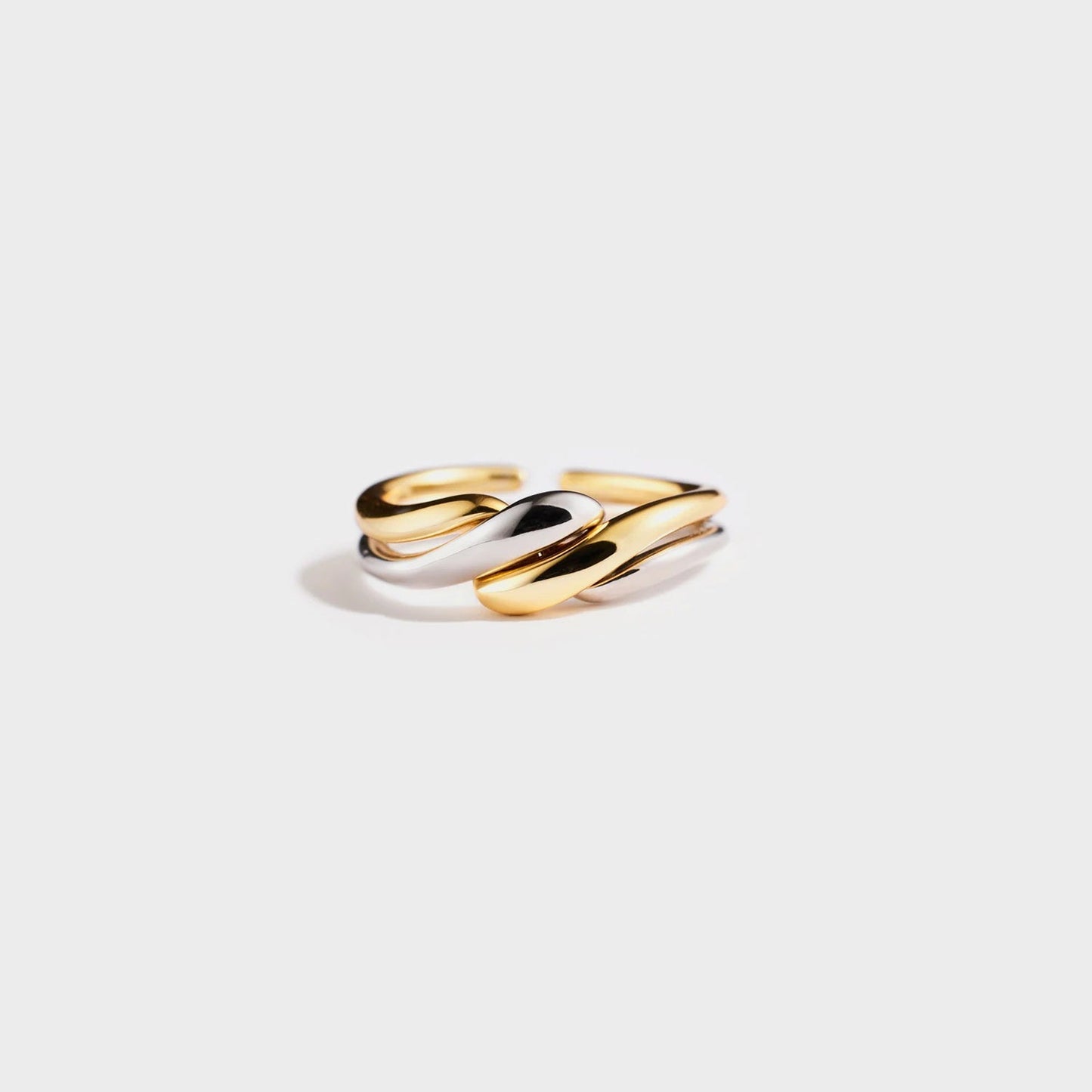925 Sterling Silver Twisted Open Ring https://like2b-uy