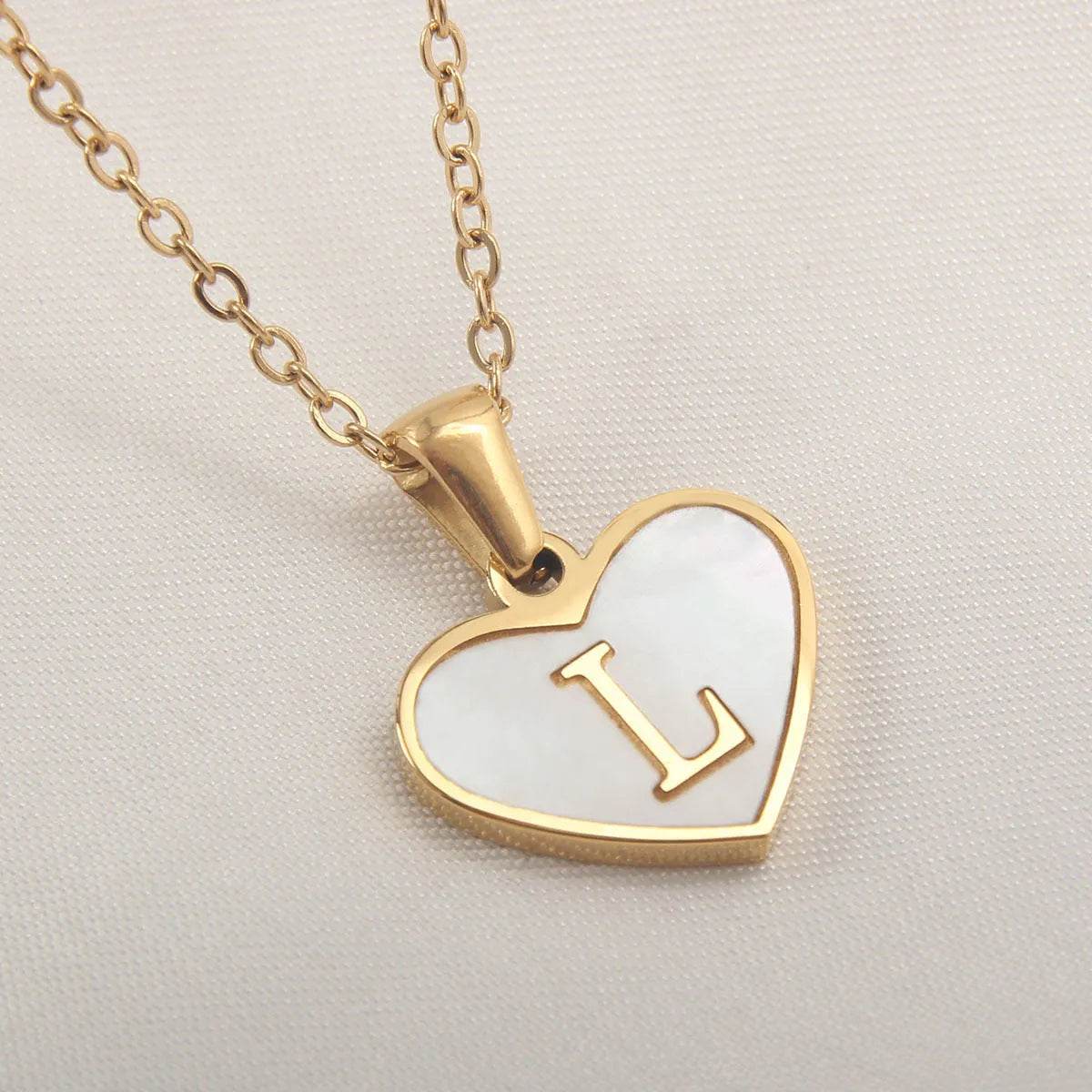 26 Letter Heart-shaped Necklace White Shell Love Clavicle Chain Fashion Personalized Necklace For Women Jewelry Valentine's Day - Velora
