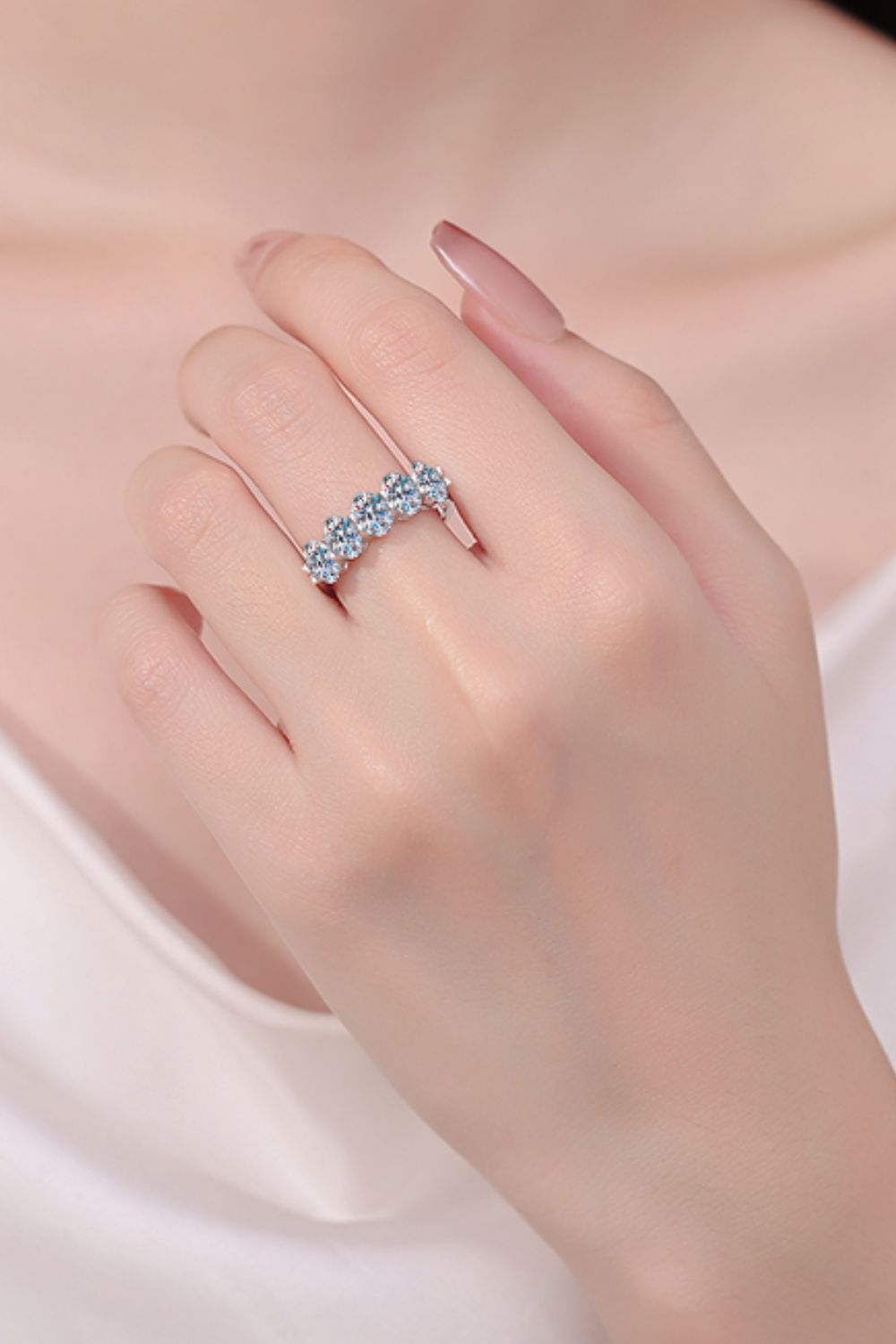 2.5 Carat Moissanite 925 Sterling Silver Ring https://like2b-uy