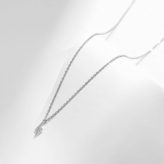 Exquisite Lightning Clavicle Chain For Women - Velora