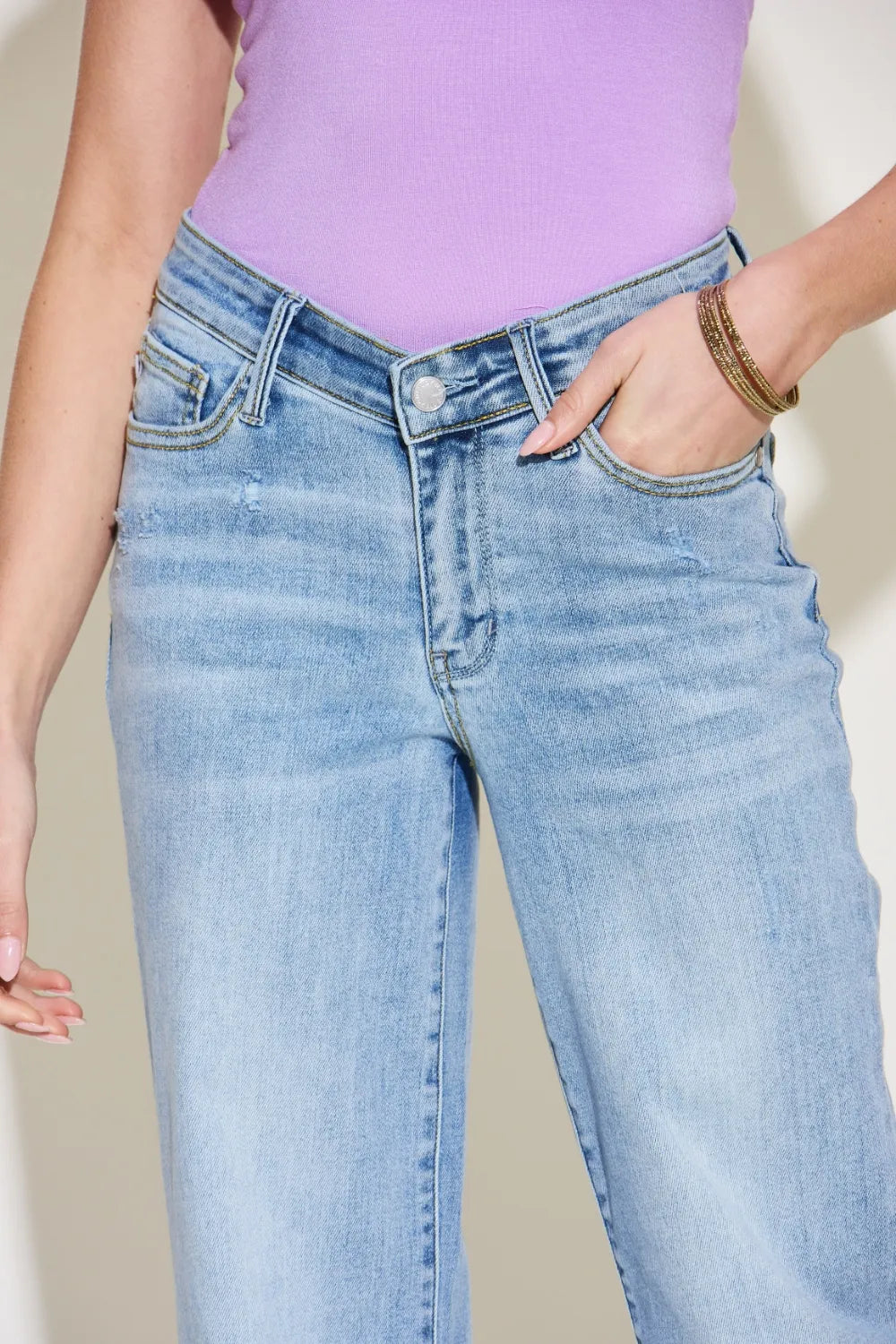 Judy Blue Full Size V Front Waistband Straight Jeans - Velora