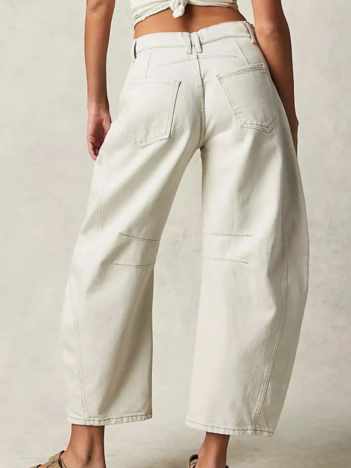Wide Leg Relaxed Fit Jeans - Velora