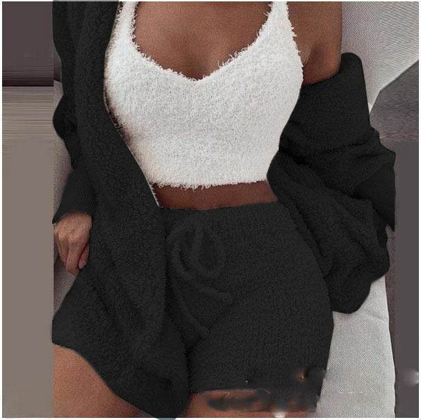3 Pieces Of Fashionable Ladies Plush Home Clothes - Velora