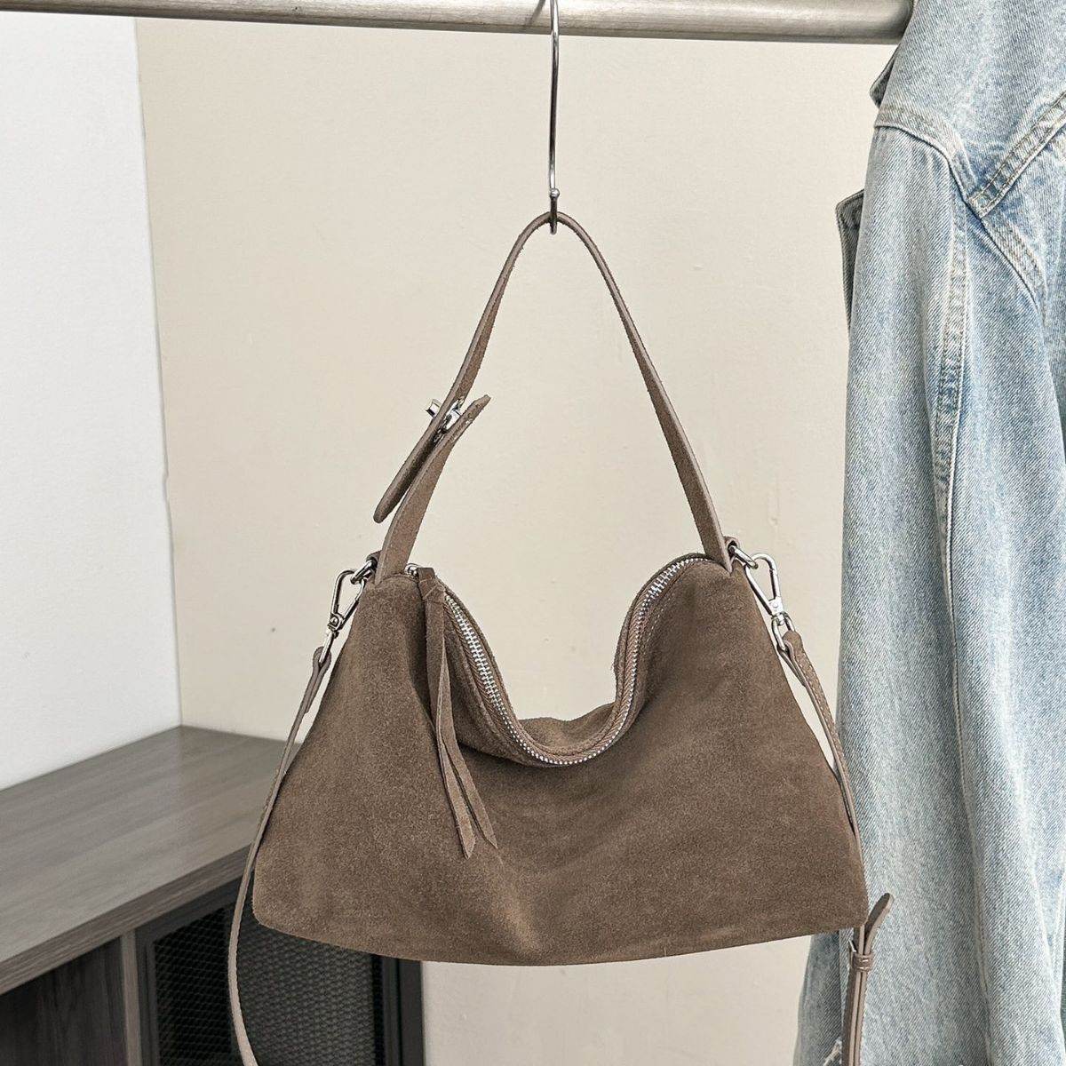 Korean Fashion Simple Large Capacity Crossbody Bag - Velora