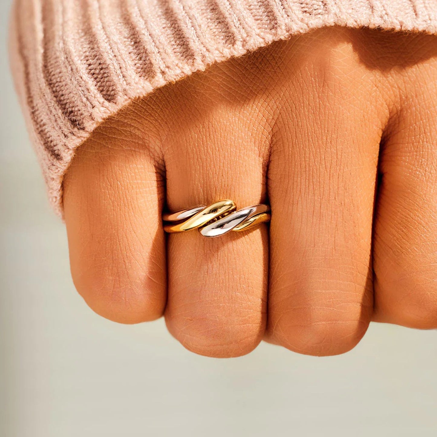 925 Sterling Silver Twisted Open Ring https://like2b-uy