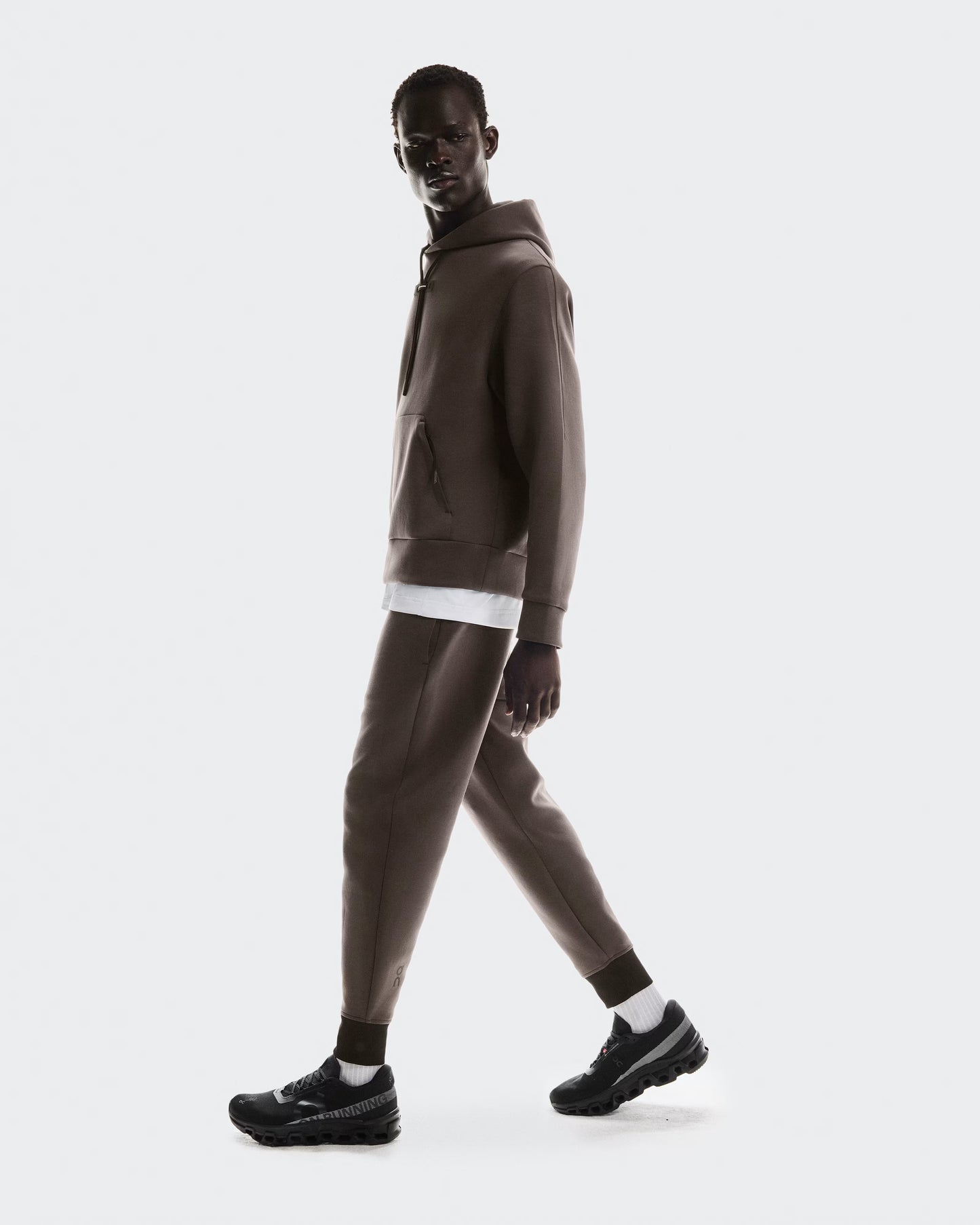 M Focus Tech Sweatpants 1MF30320569 - Velora