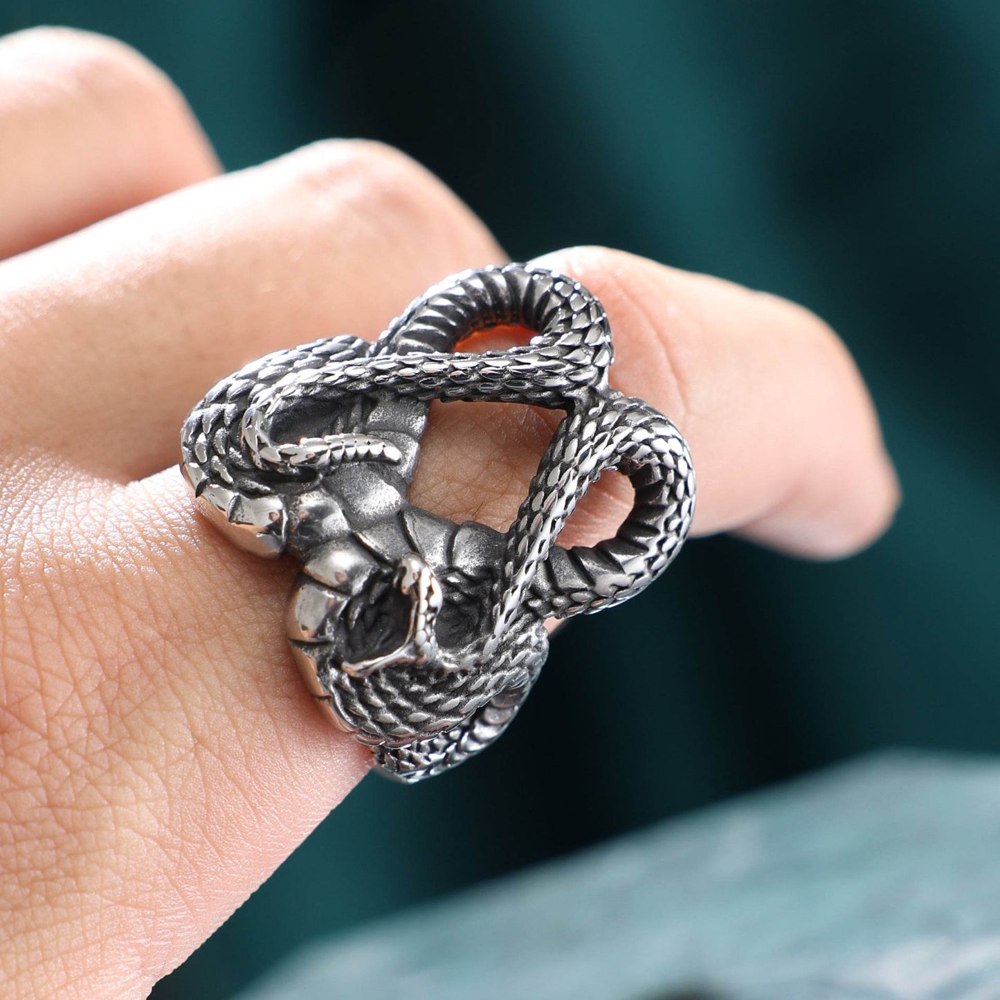 Tiger Head Snake Titanium Steel Ring Ring Ornament - Velora