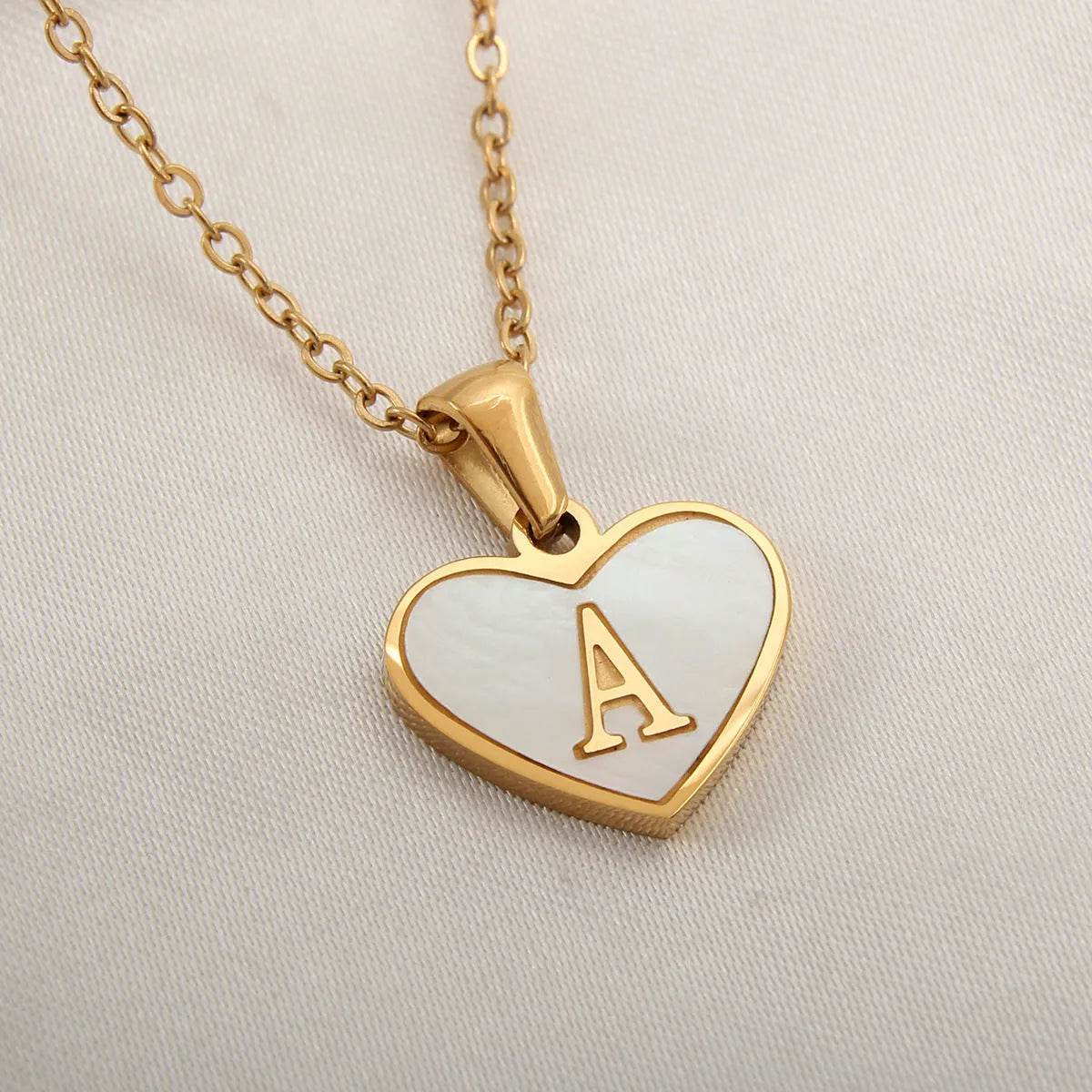 26 Letter Heart-shaped Necklace White Shell Love Clavicle Chain Fashion Personalized Necklace For Women Jewelry Valentine's Day - Velora