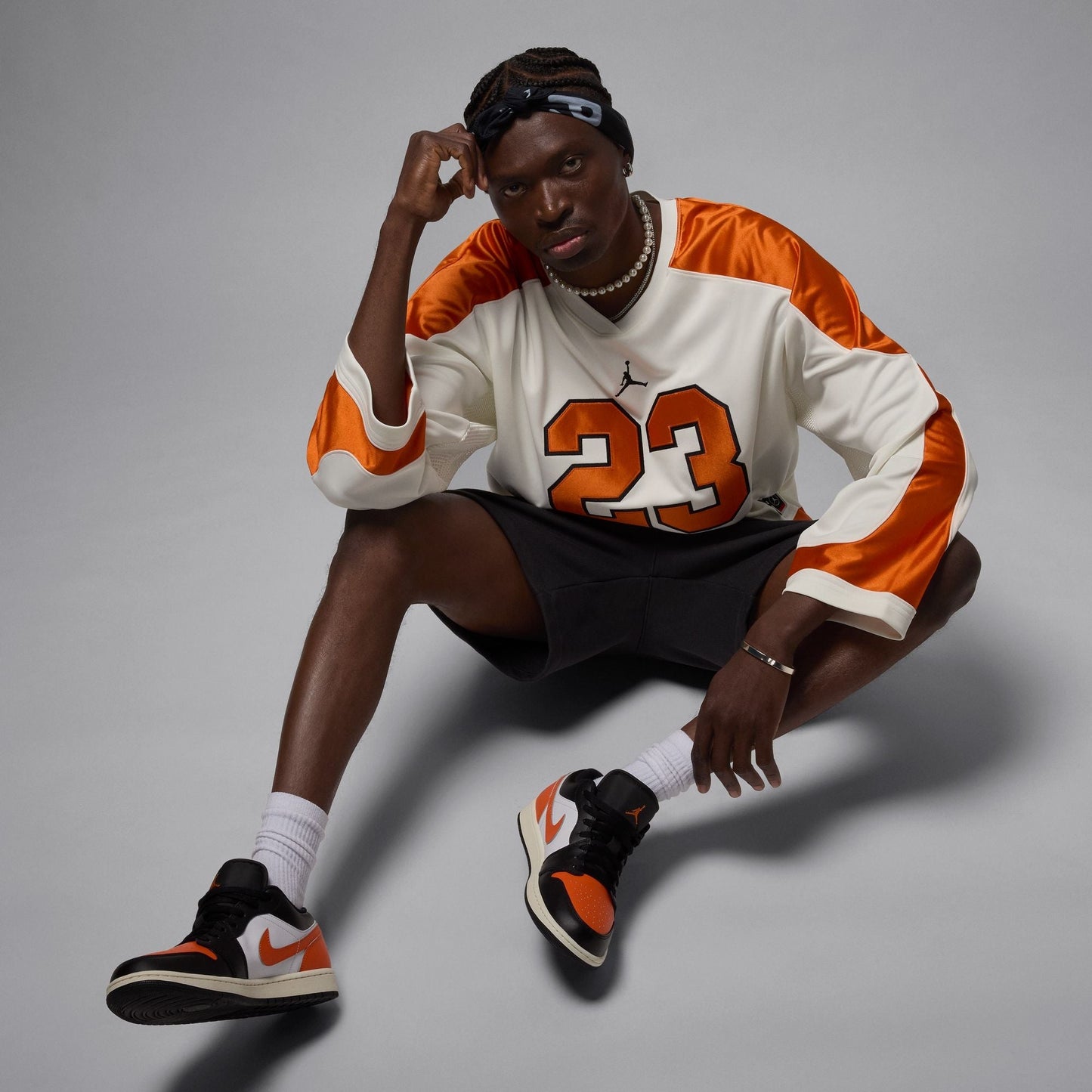 M Air Jordan 1 Low 553558-081 - Velora