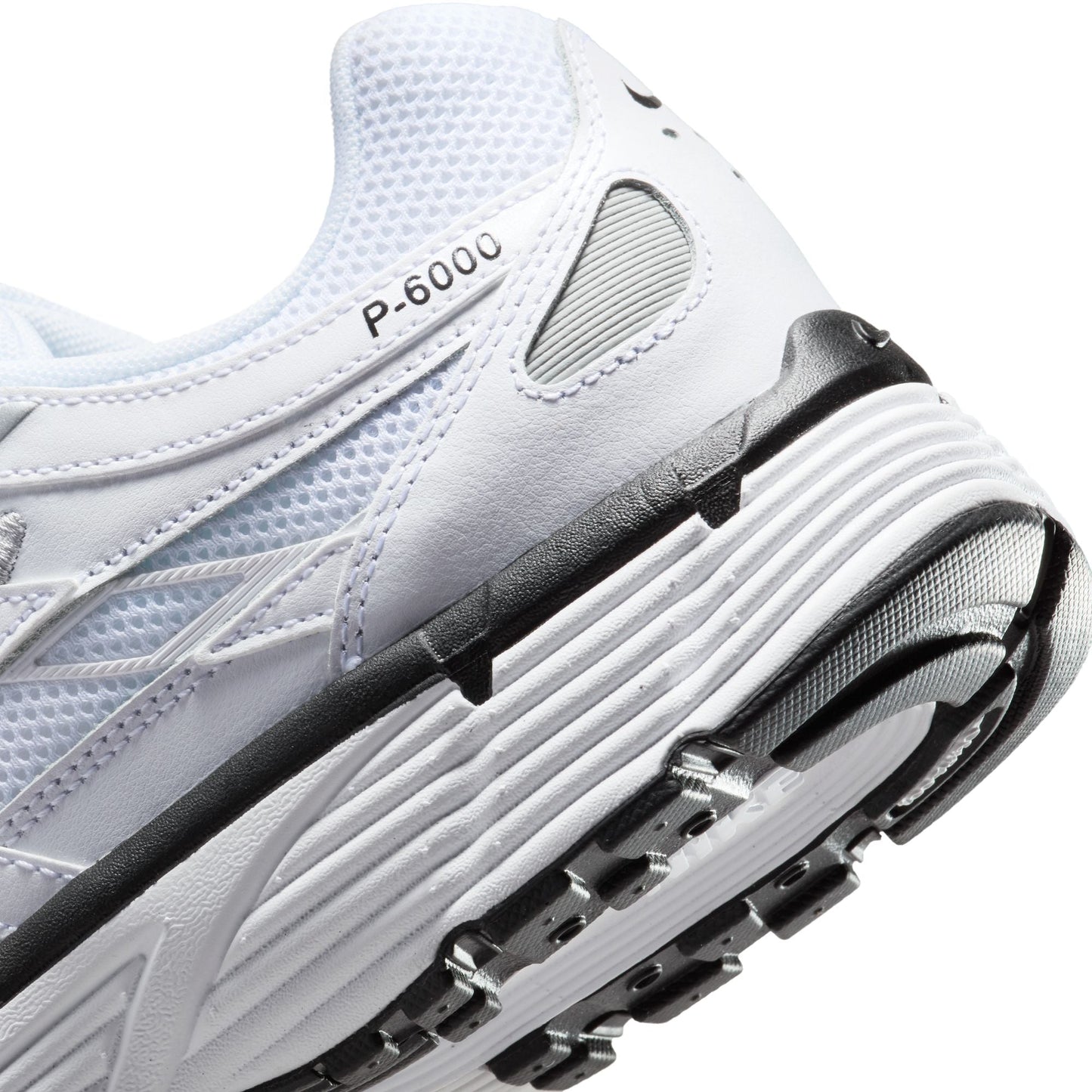 M Nike P-6000 CD6404-107 - Velora