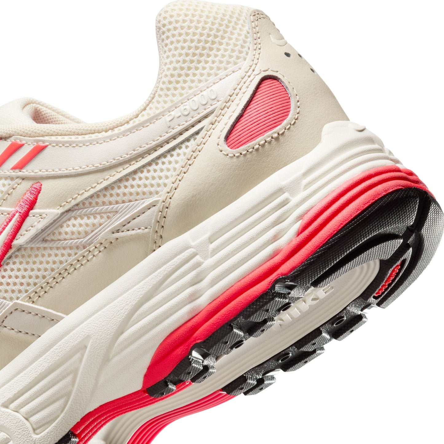 M Nike P-6000 CD6404-601 - Velora