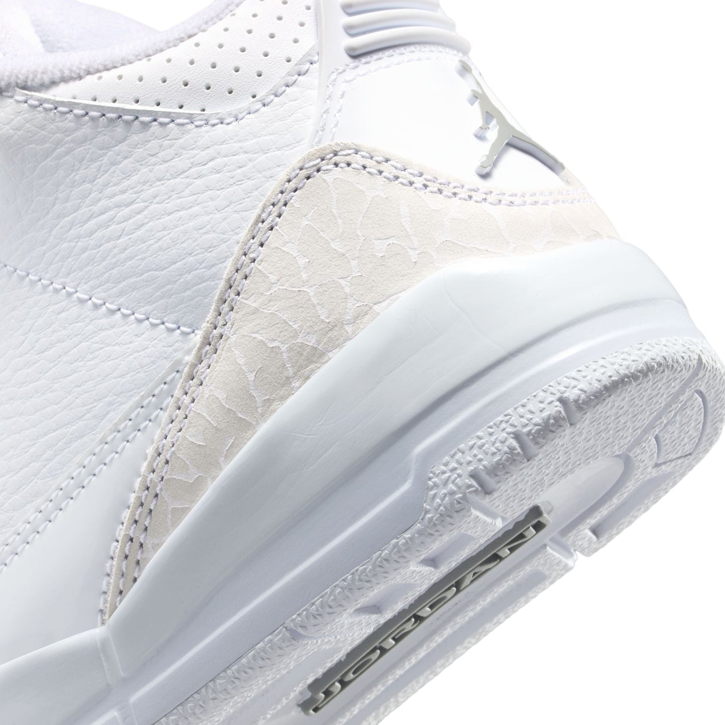 Y Jordan 3 Retro DM0966-111 - Velora
