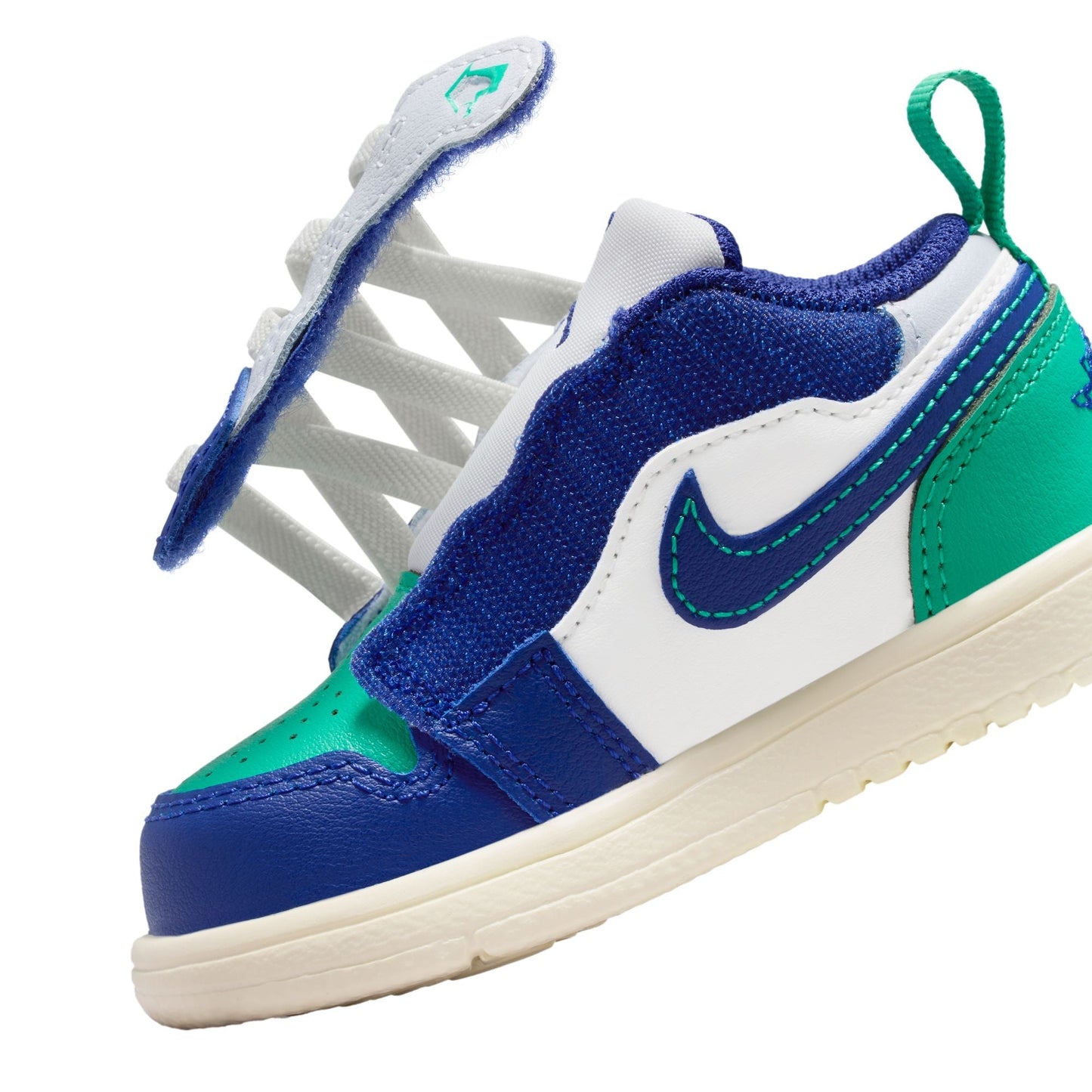 Y Jordan 1 Low Alt DR9747-147 - Velora