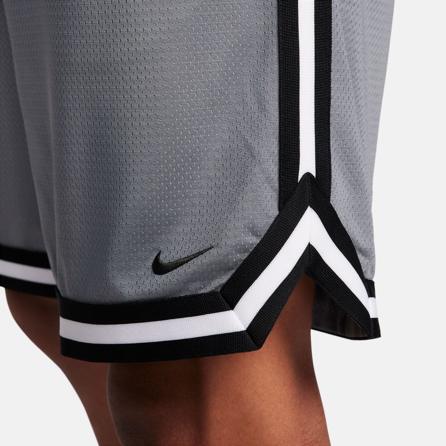 M Nike DNA FN2651-065 - Velora