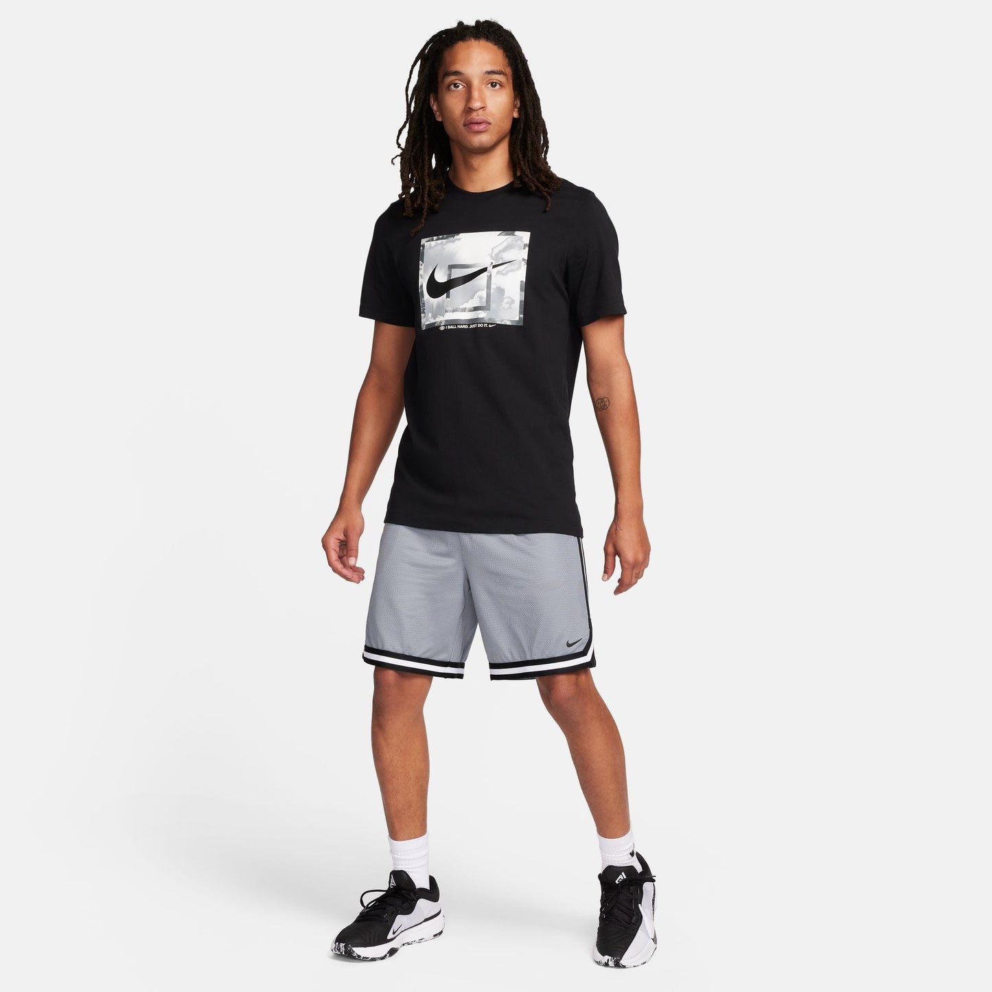M Nike DNA FN2651-065 - Velora