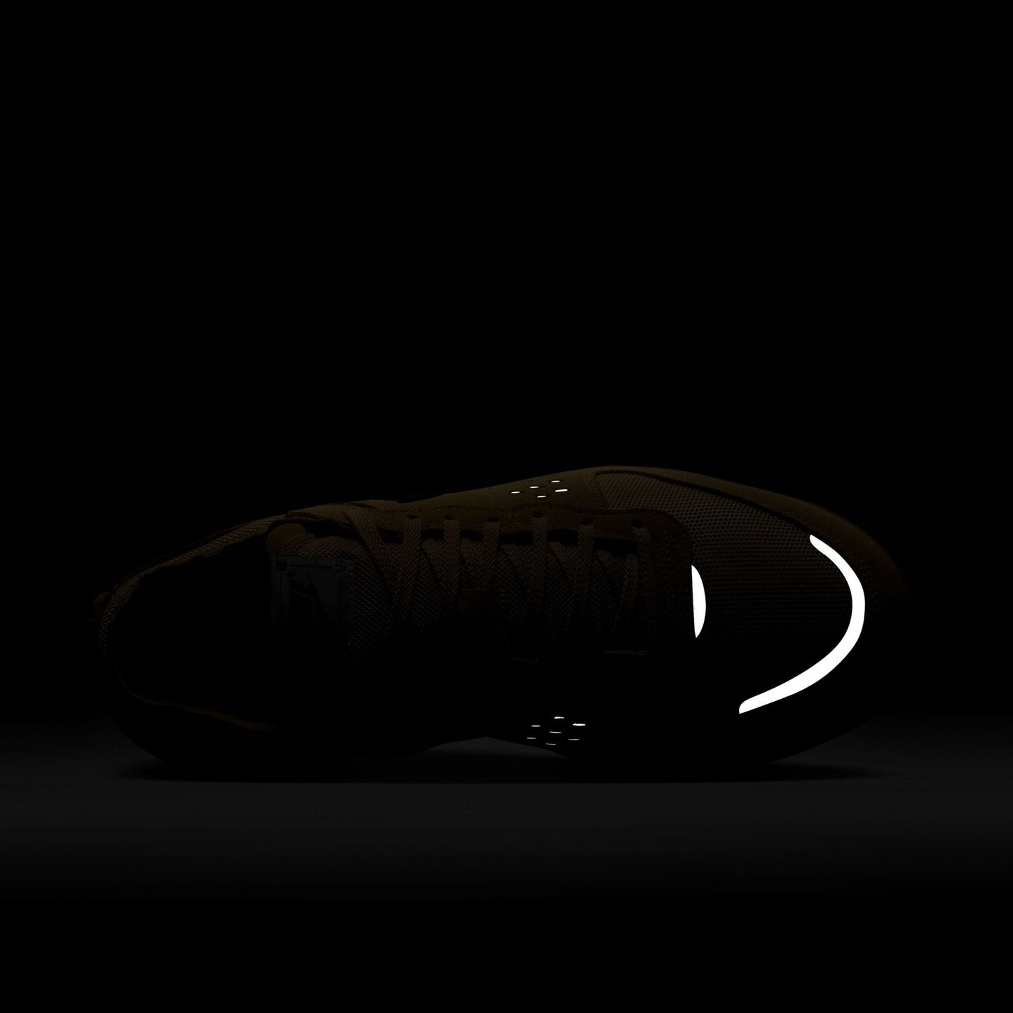 M Nike C1TY “Brownstone” FZ3863-200 - Velora