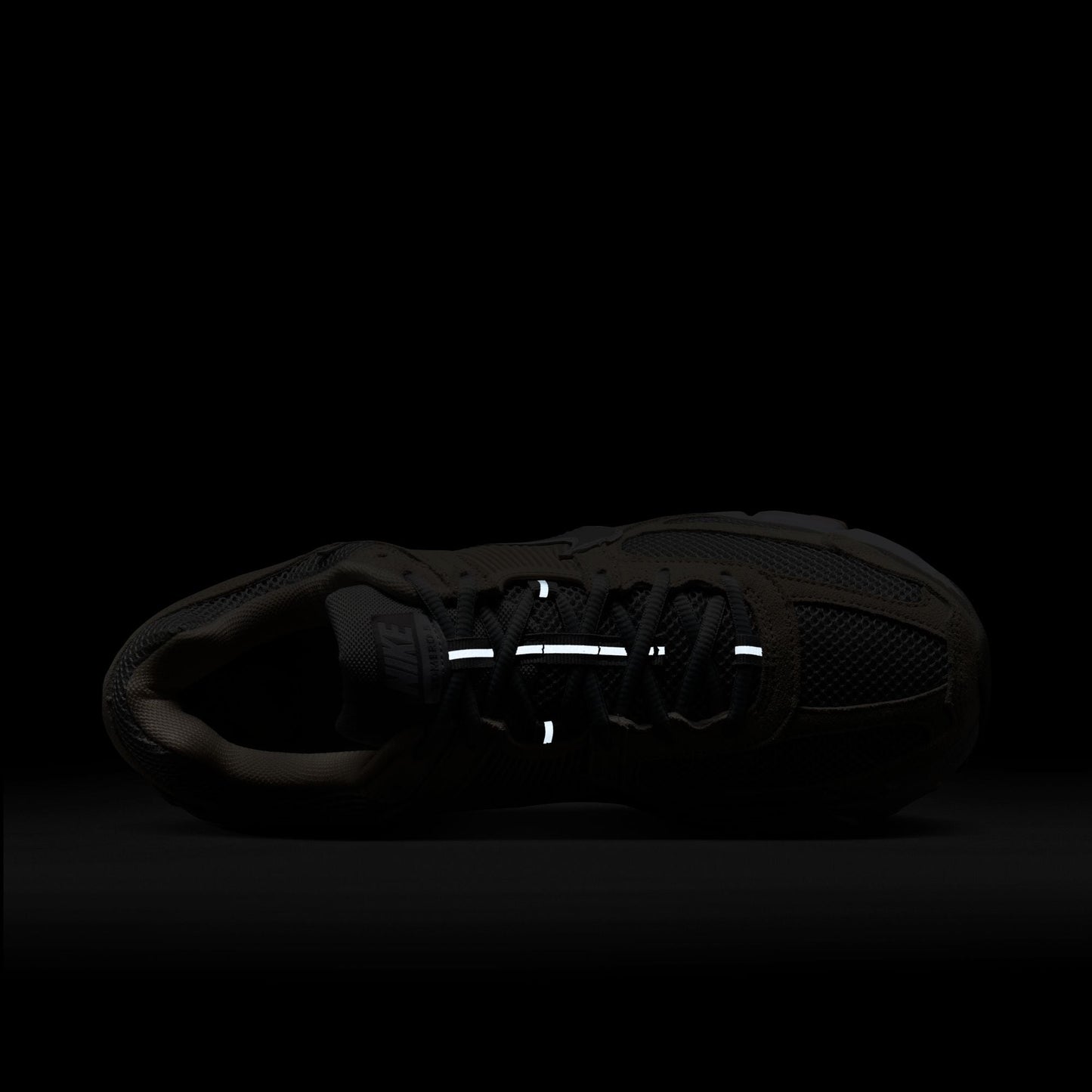M Nike Zoom Vomero 5 HF1553-101 - Velora